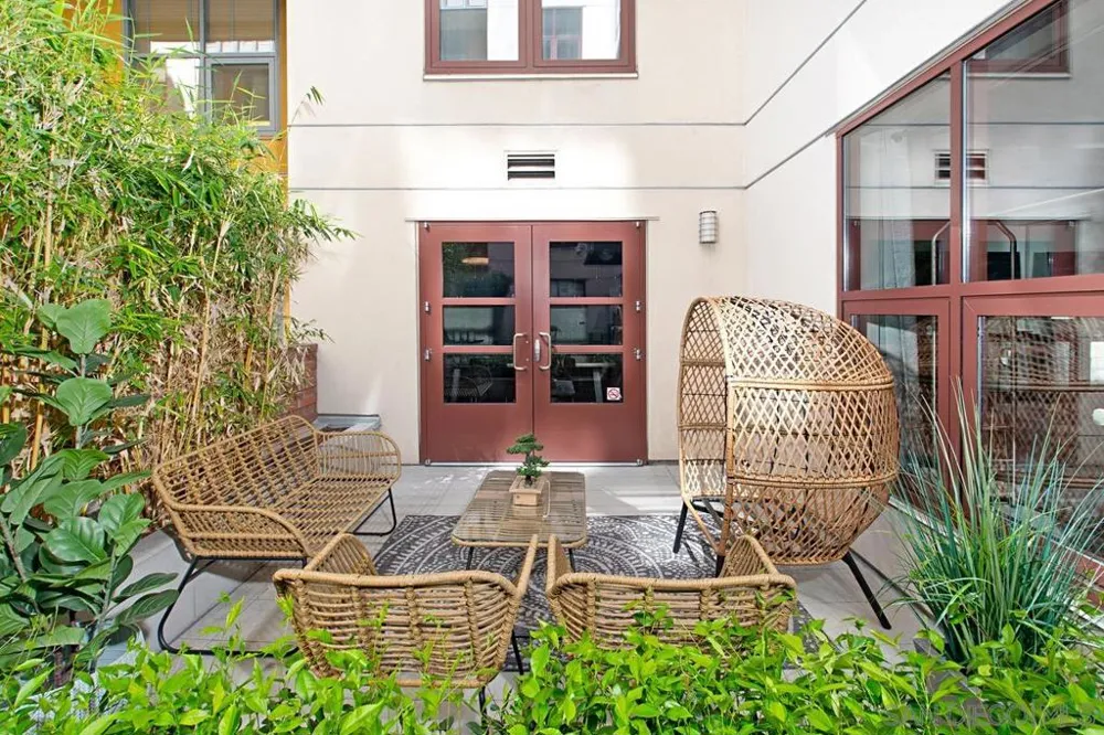 1150 J St #614 San Diego, CA 92101