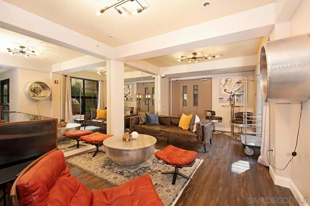 1150 J St #614 San Diego, CA 92101