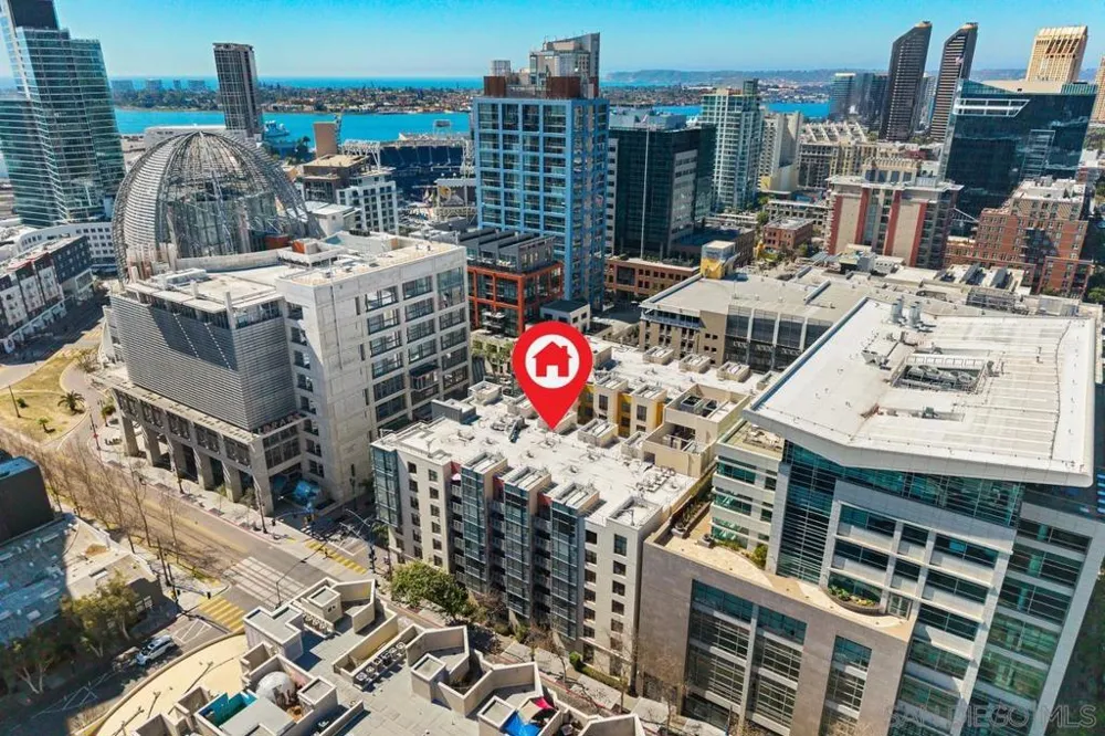 1150 J St #614 San Diego, CA 92101
