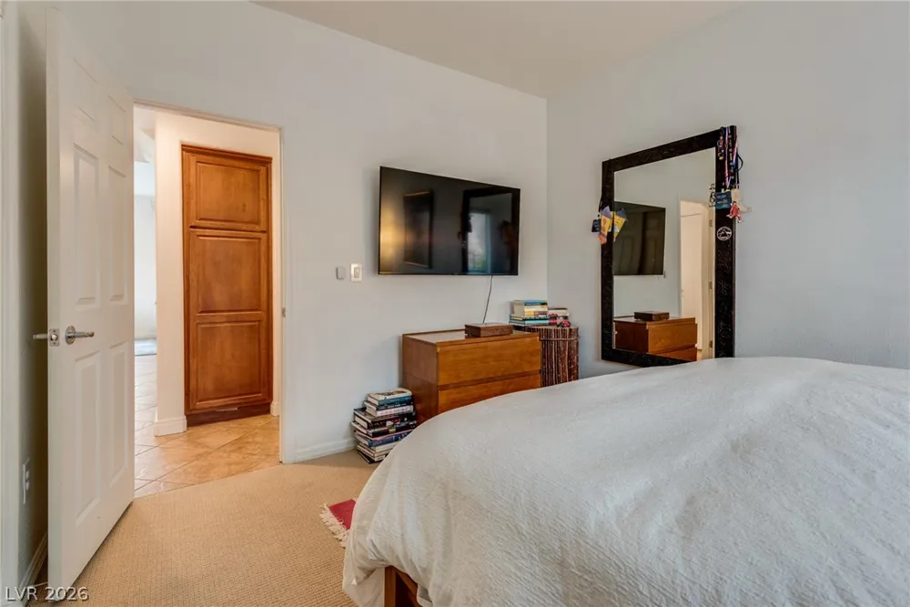 11425 Via Spiga Drive Las Vegas, NV 89138