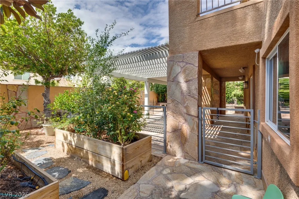 11425 Via Spiga Drive Las Vegas, NV 89138