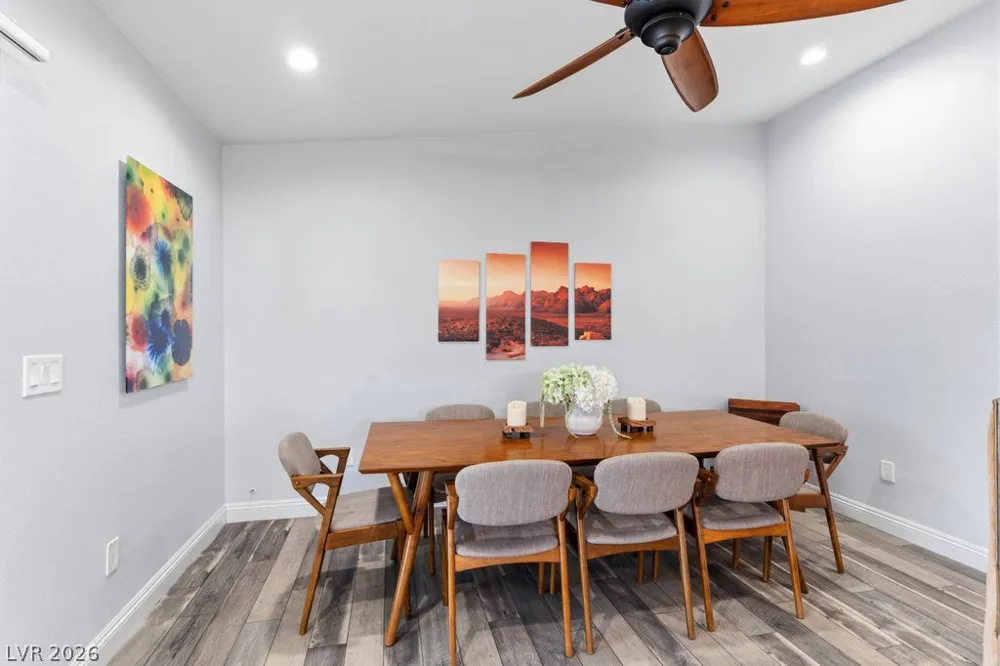 3327 Seminole Circle Las Vegas, NV 89169