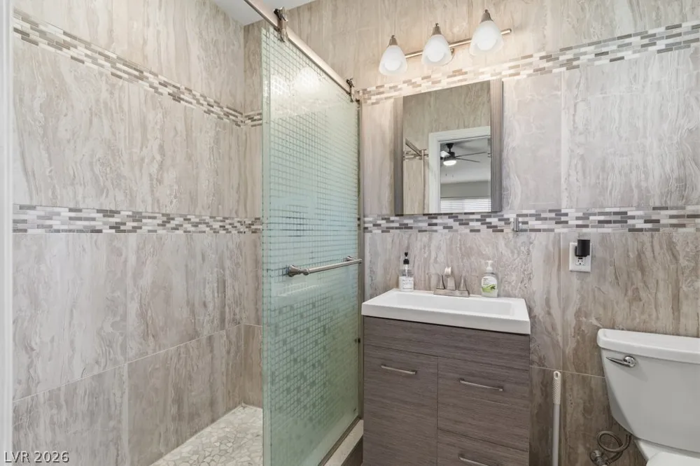 3327 Seminole Circle Las Vegas, NV 89169