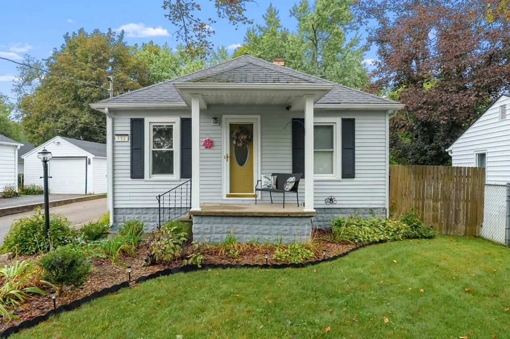 152 Albany Street Kalamazoo City, MI 49001
