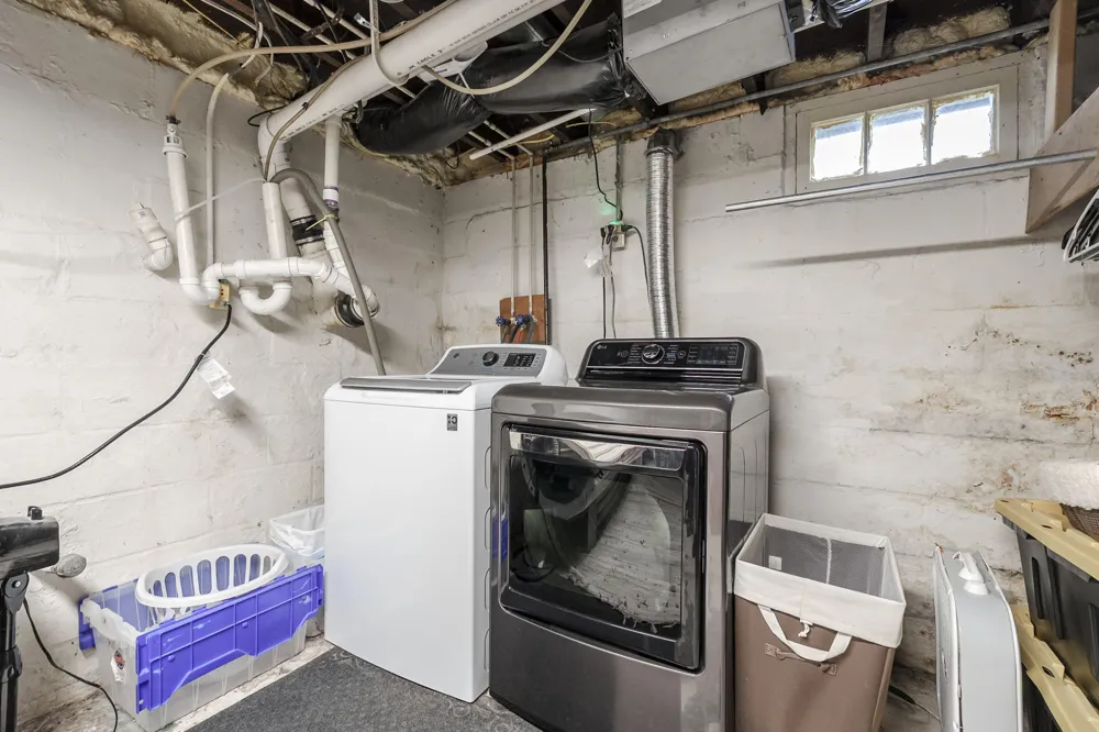 152 Albany Street Kalamazoo City, MI 49001