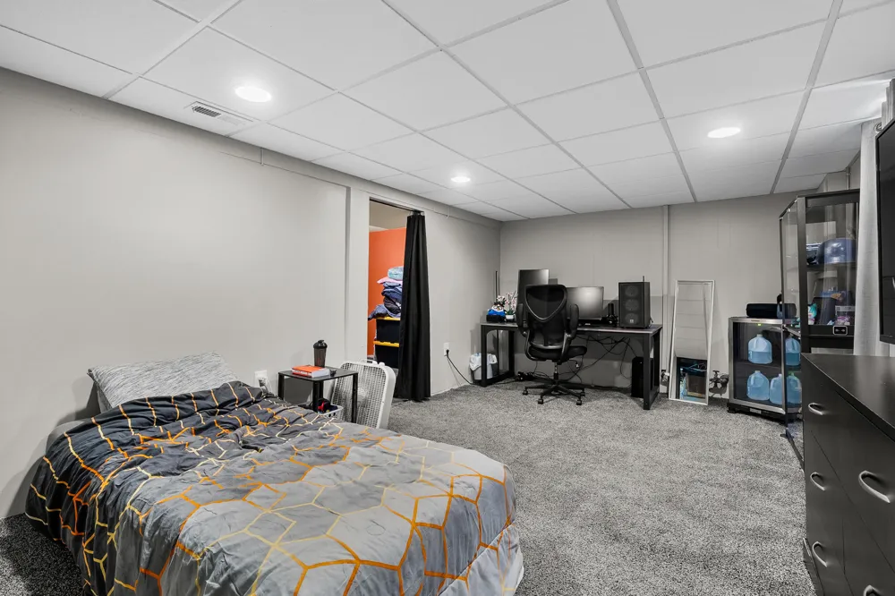152 Albany Street Kalamazoo City, MI 49001
