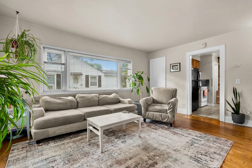 152 Albany Street Kalamazoo City, MI 49001