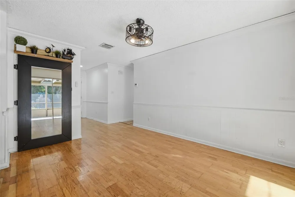 453 WILFORD AVENUE Longwood, FL 32750