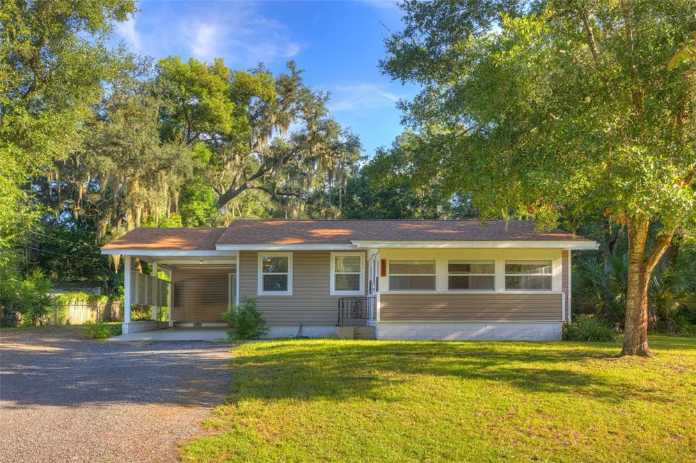 355 W WISCONSIN AVENUE Orange City, FL 32763