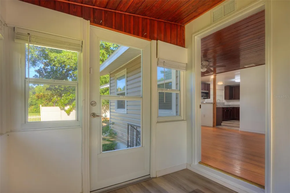 355 W WISCONSIN AVENUE Orange City, FL 32763