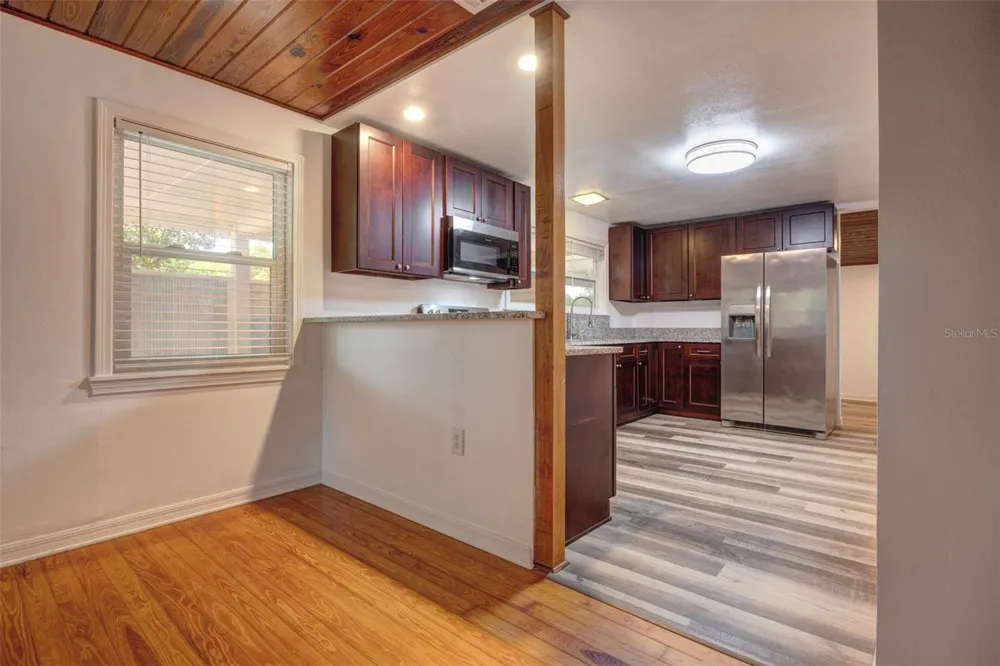 355 W WISCONSIN AVENUE Orange City, FL 32763