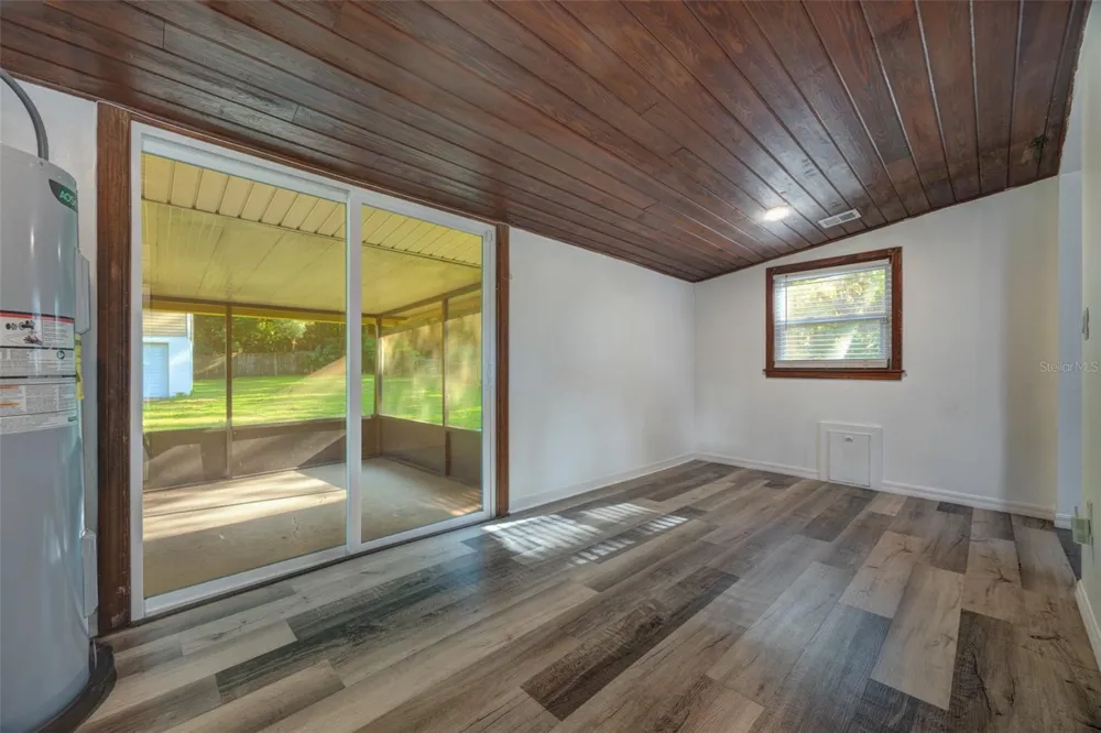 355 W WISCONSIN AVENUE Orange City, FL 32763