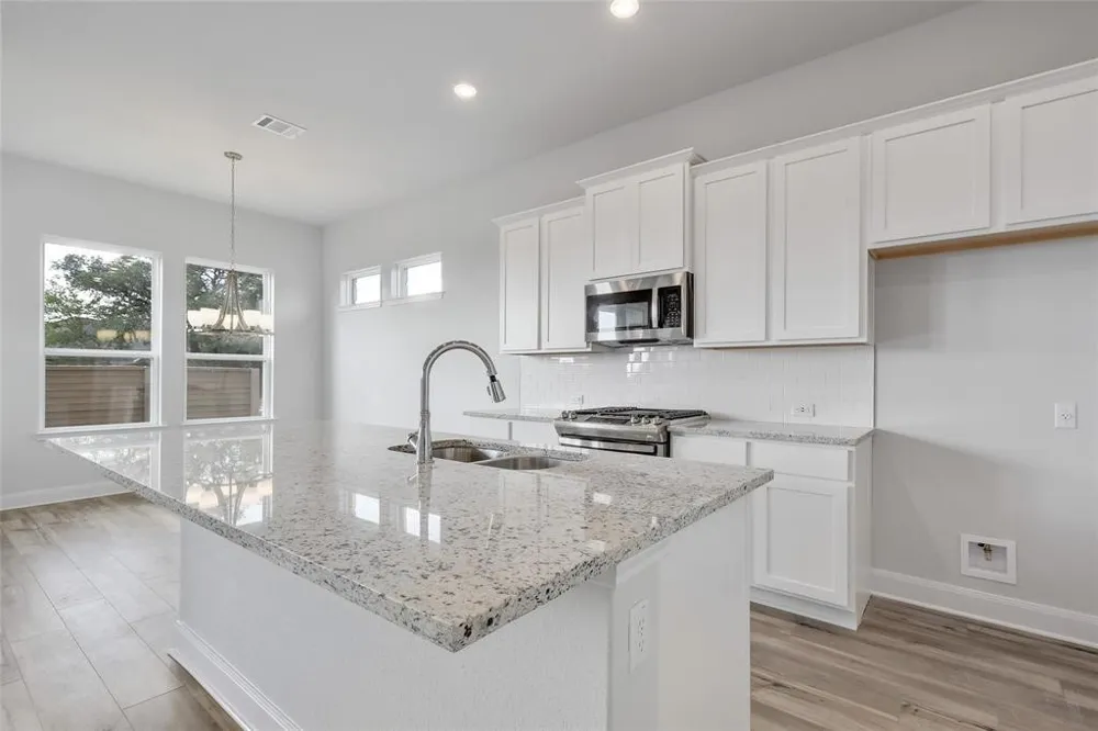 112 Revere Drive Kyle, TX 78640