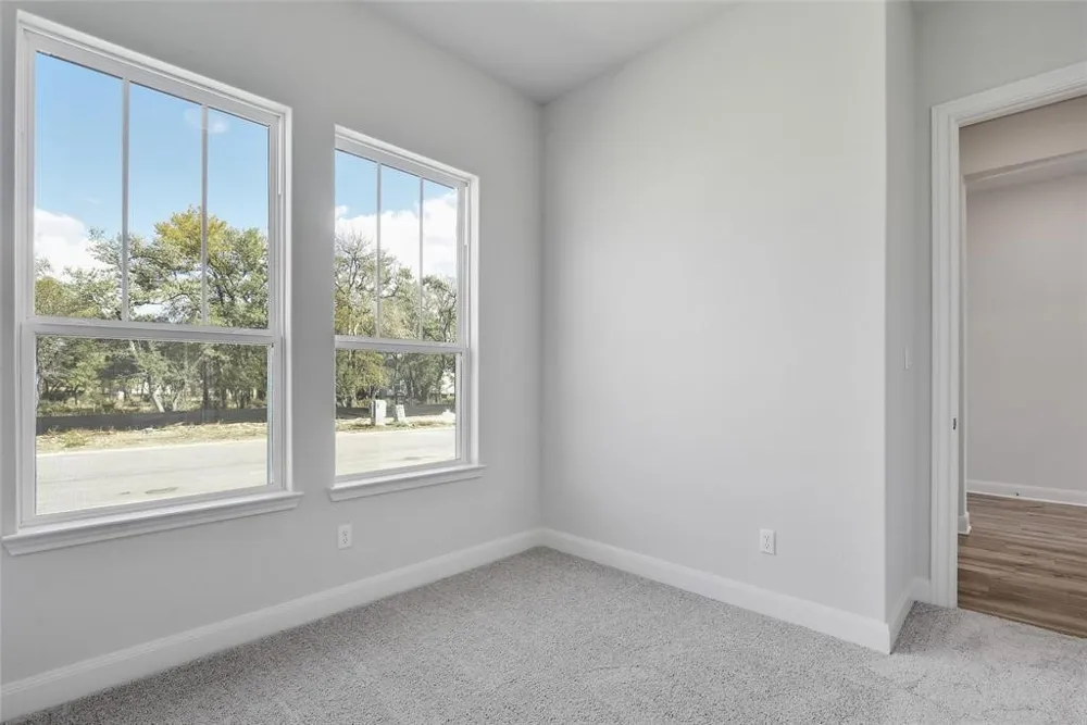 112 Revere Drive Kyle, TX 78640