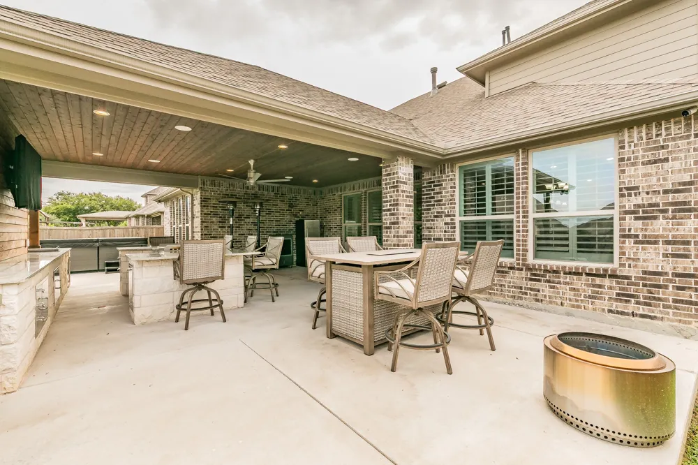 405 Marbrook Court Fort Worth, TX 76131