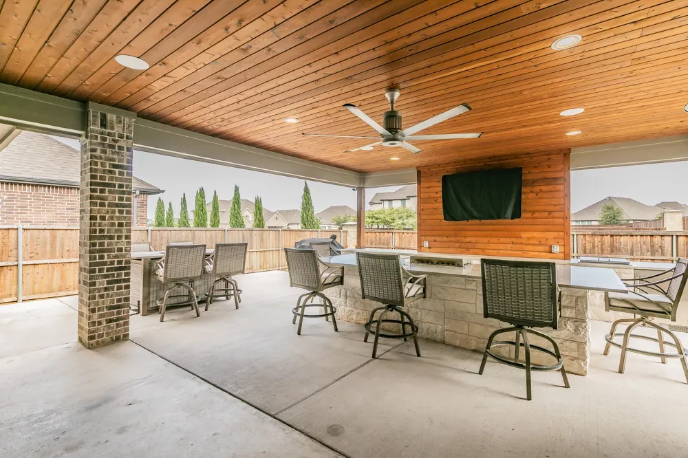 405 Marbrook Court Fort Worth, TX 76131