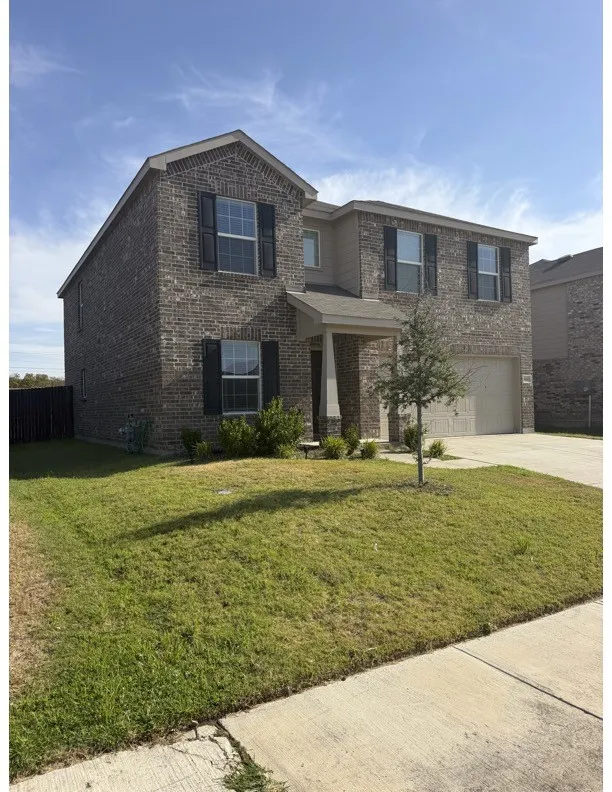900 Shire Avenue Haslet, TX 76052
