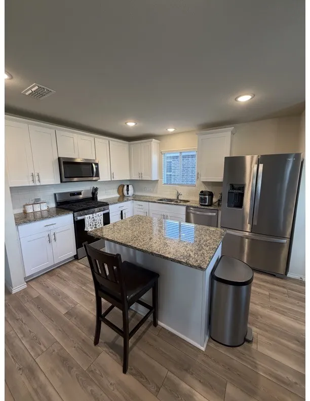 900 Shire Avenue Haslet, TX 76052