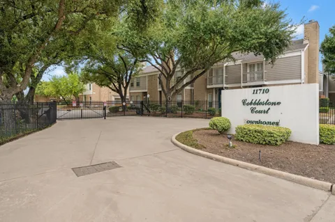 11710 Southlake Drive #6