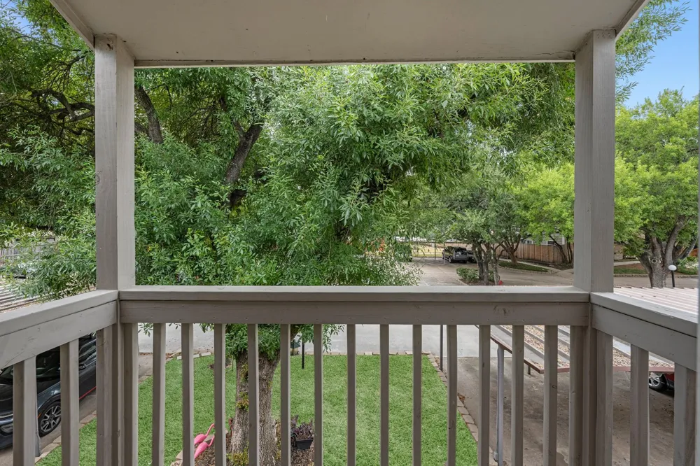 11710 Southlake Drive #6 Houston, TX 77077