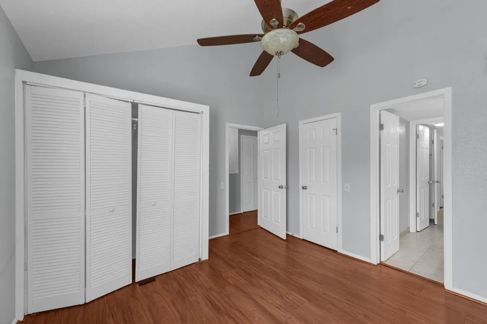 11710 Southlake Drive #6 Houston, TX 77077