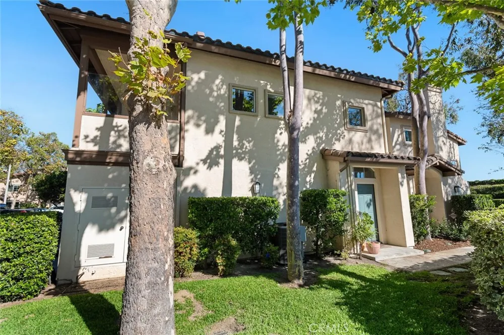 2 Tierra Seguro Rancho Santa Margarita, CA 92688