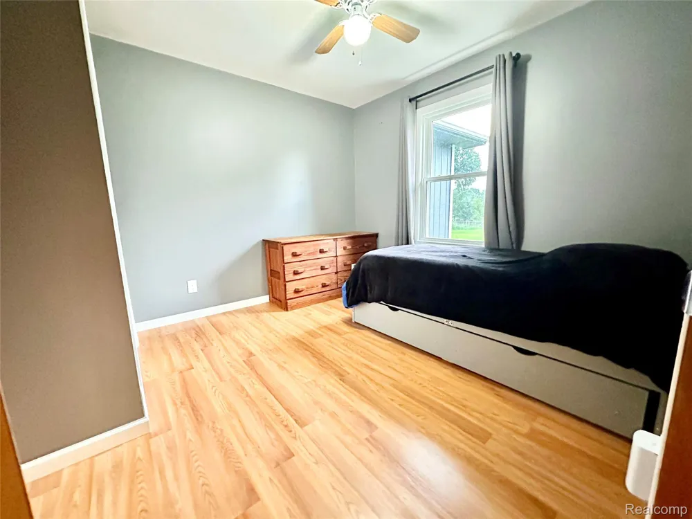 4520 Dutton Road Iosco Township, MI 48137