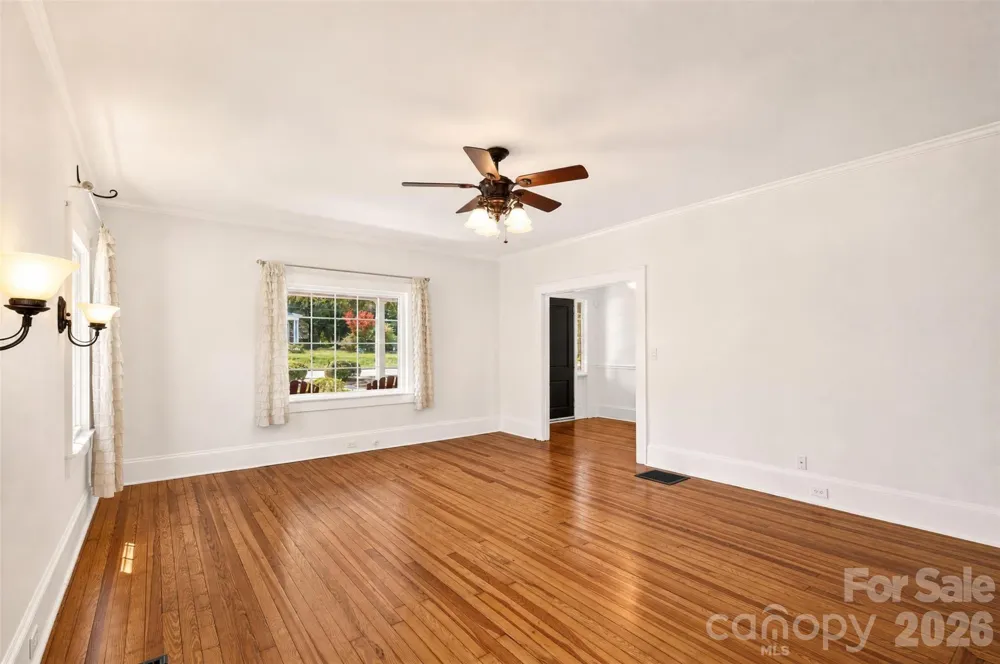 638 Carolina Avenue Gastonia, NC 28052