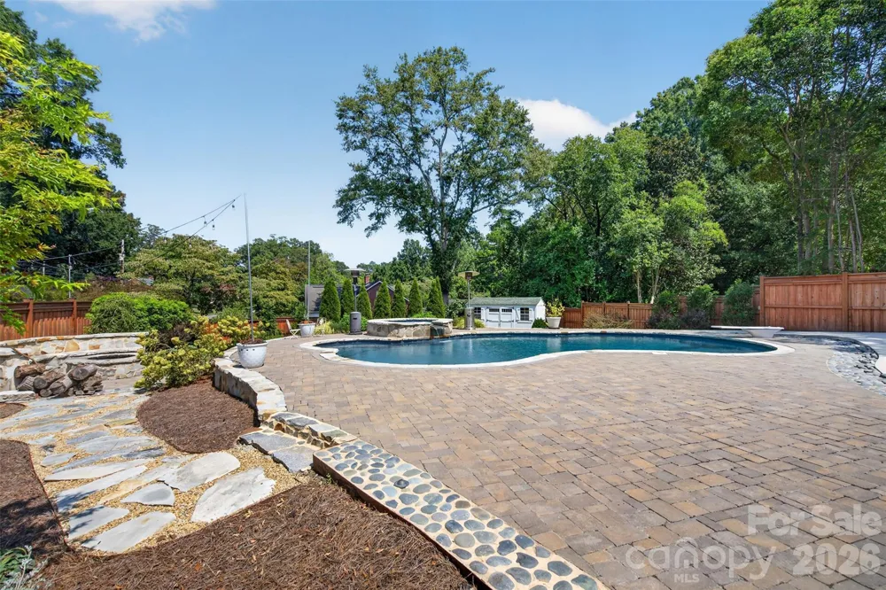 638 Carolina Avenue Gastonia, NC 28052
