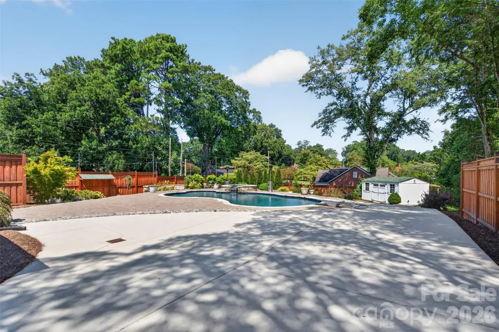 638 Carolina Avenue Gastonia, NC 28052