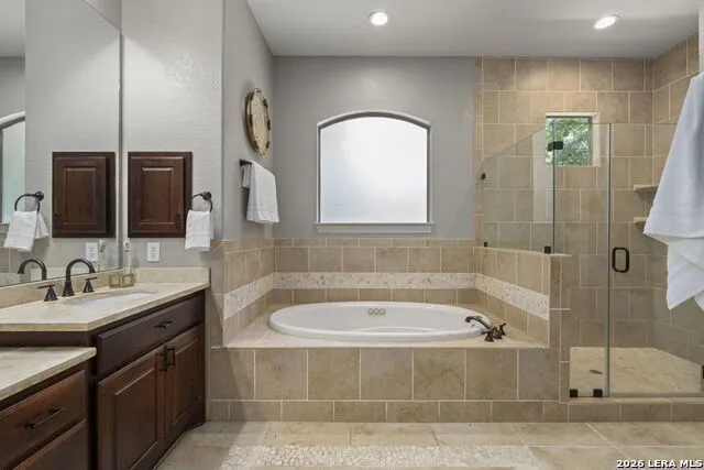 1911 Far Niente San Antonio, TX 78258