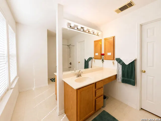 133 SPRINGTREE PKWY Cibolo, TX 78108