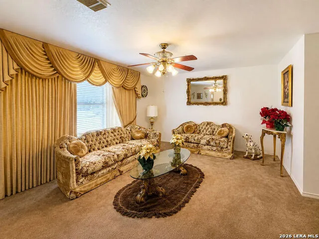 133 SPRINGTREE PKWY Cibolo, TX 78108