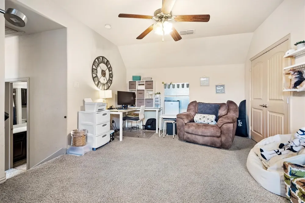 2459 Embleton Drive Lewisville, TX 75067