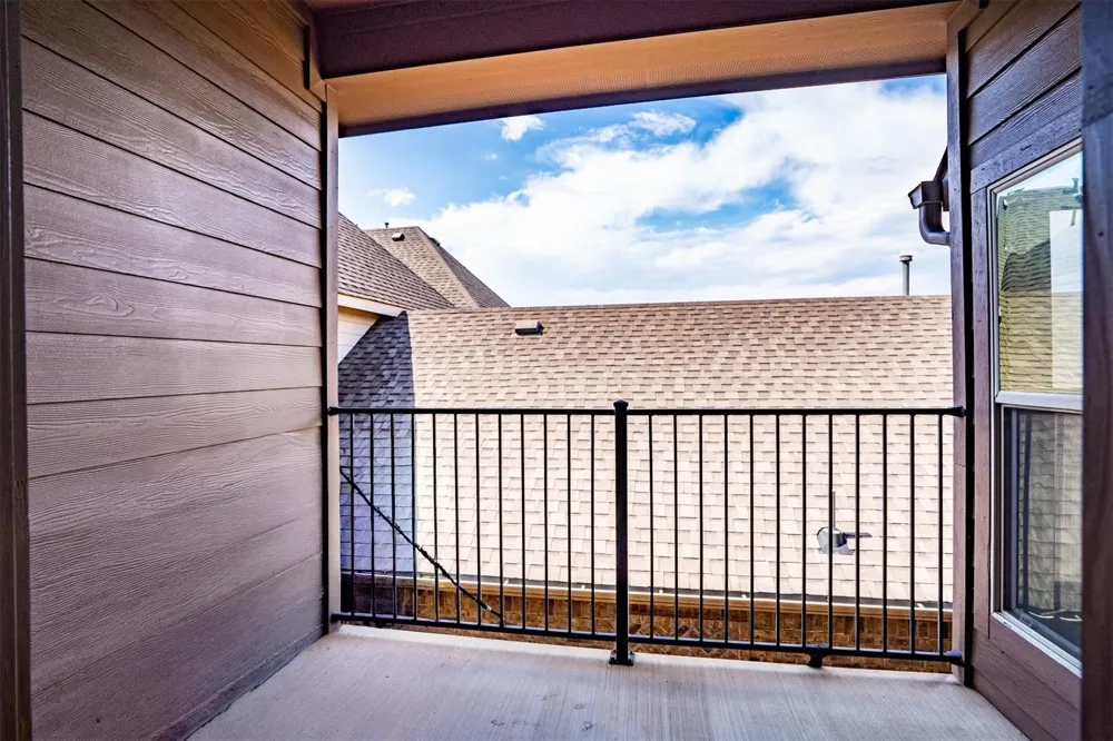 2459 Embleton Drive Lewisville, TX 75067