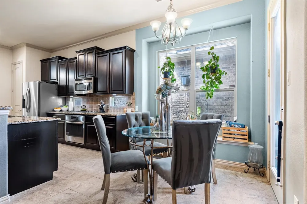 2459 Embleton Drive Lewisville, TX 75067