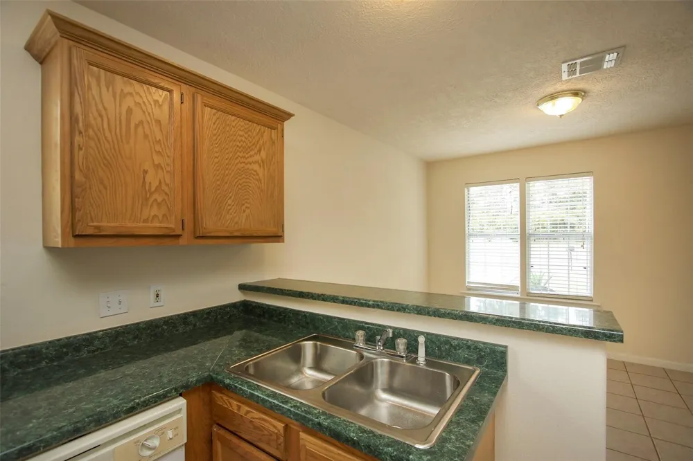 1210 Robert Street Baytown, TX 77521