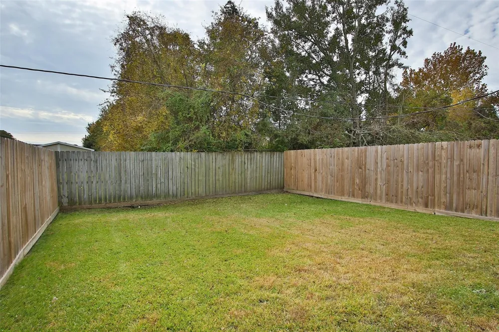 1210 Robert Street Baytown, TX 77521