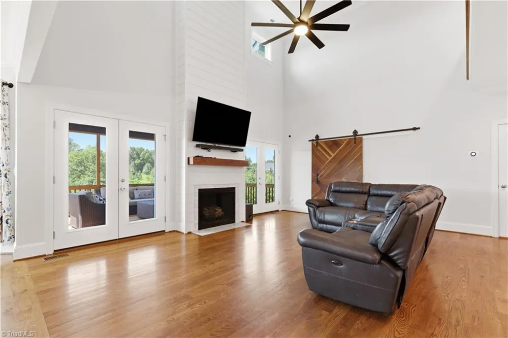 180 Eagle's Landing Lane Mocksville, NC 27028