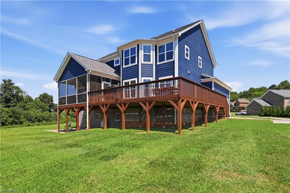 180 Eagle's Landing Lane Mocksville, NC 27028