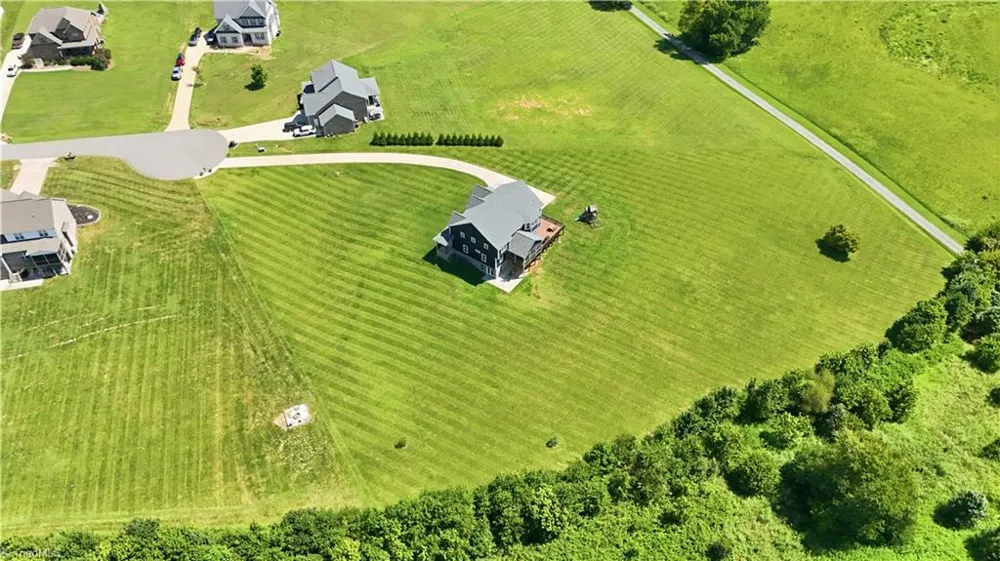 180 Eagle's Landing Lane Mocksville, NC 27028
