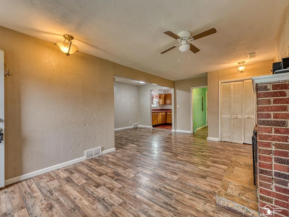 3326 10th Street Frenchtown Township, MI 48162