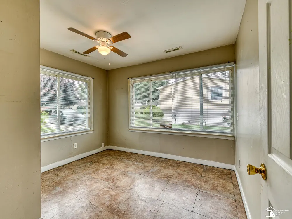 3326 10th Street Frenchtown Township, MI 48162