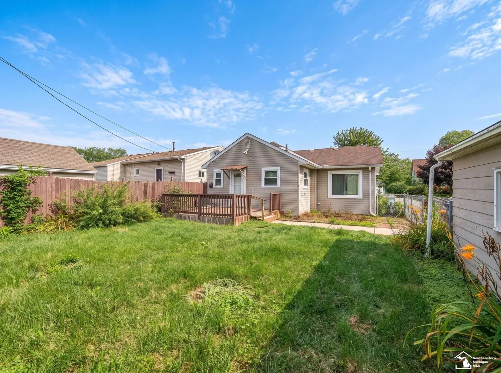 3326 10th Street Frenchtown Township, MI 48162