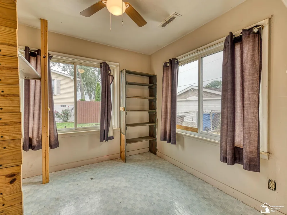 3326 10th Street Frenchtown Township, MI 48162