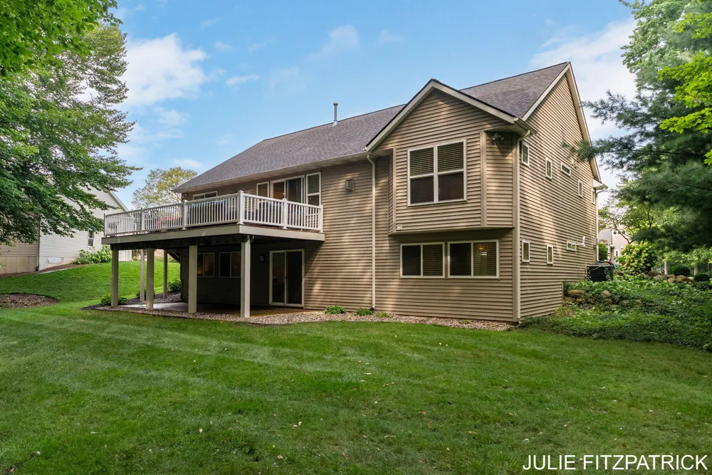 1650 Red Stem Drive Park Township, MI 49424