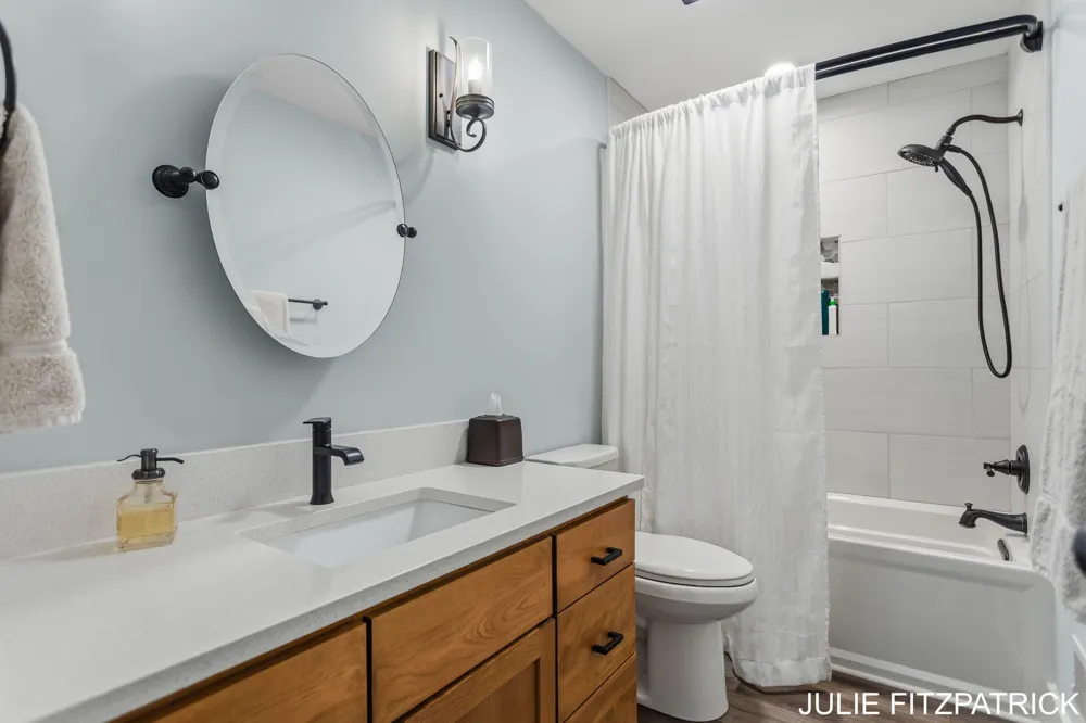 1650 Red Stem Drive Park Township, MI 49424