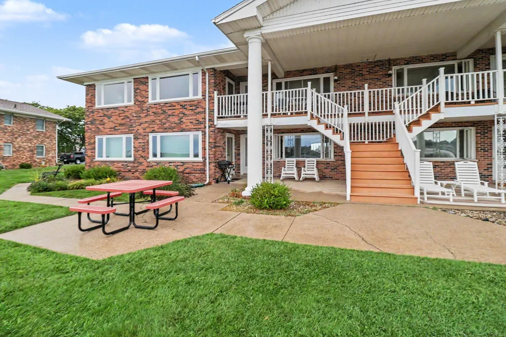 304 S Ferry Street #3 Ludington City, MI 49431