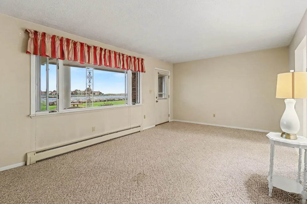 304 S Ferry Street #3 Ludington City, MI 49431