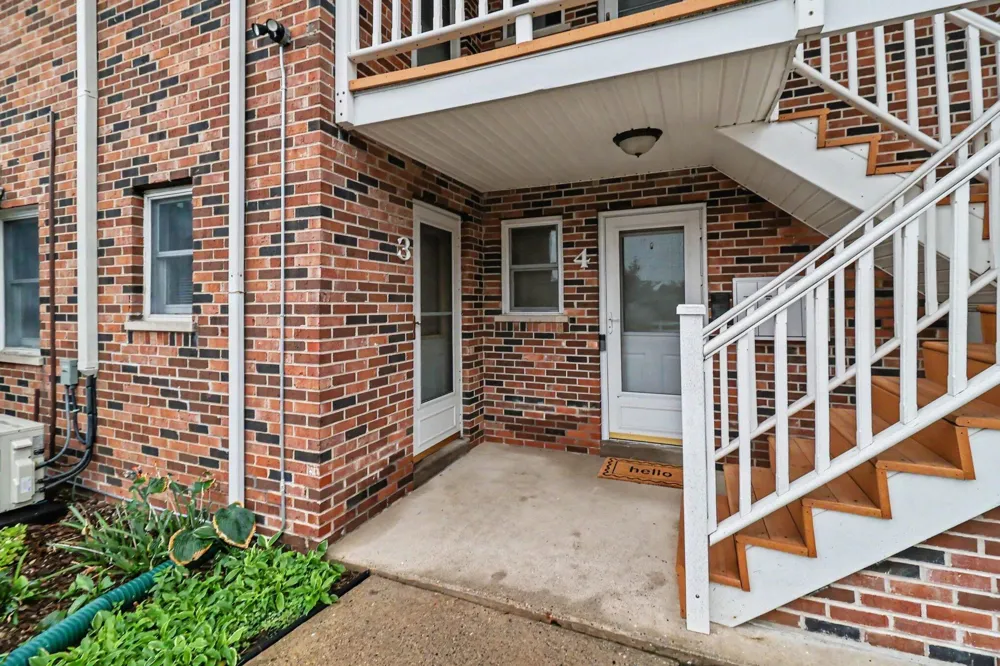 304 S Ferry Street #3 Ludington City, MI 49431